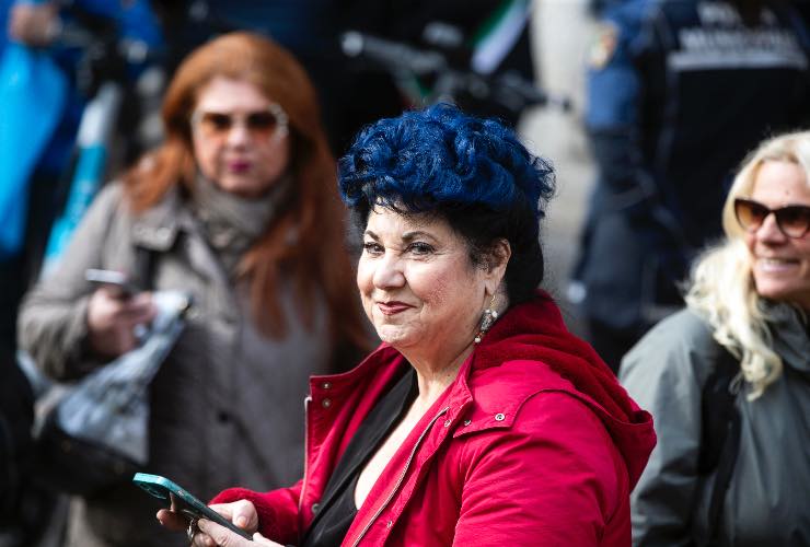 Marisa Laurito durante una conferenza 