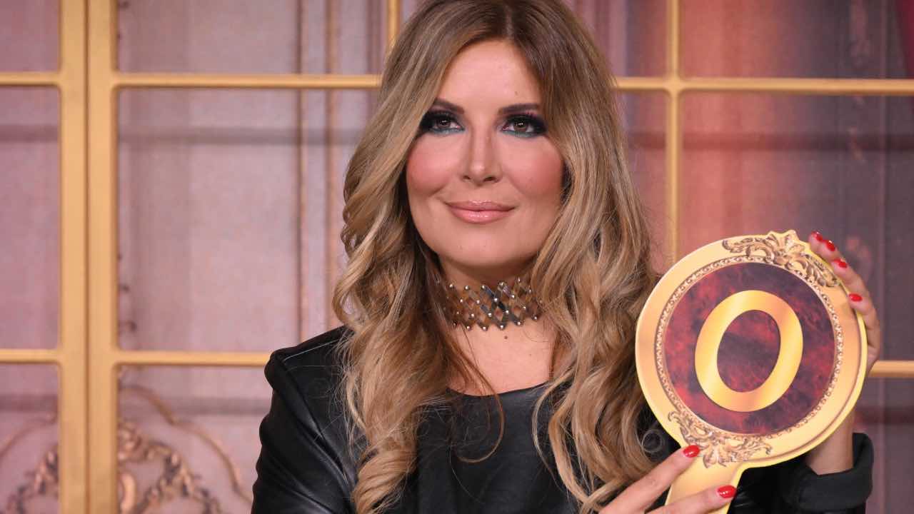 Selvaggia Lucarelli nel corso del programma ìBallando con le stelleî condotto da Milly Carlucci e Paolo Belli 